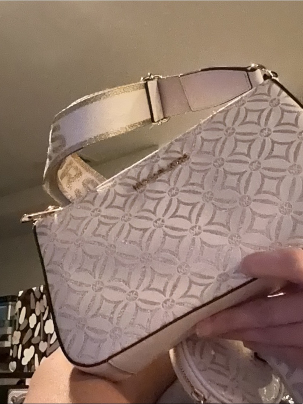 Michael Kors Jet Set Travel Tech